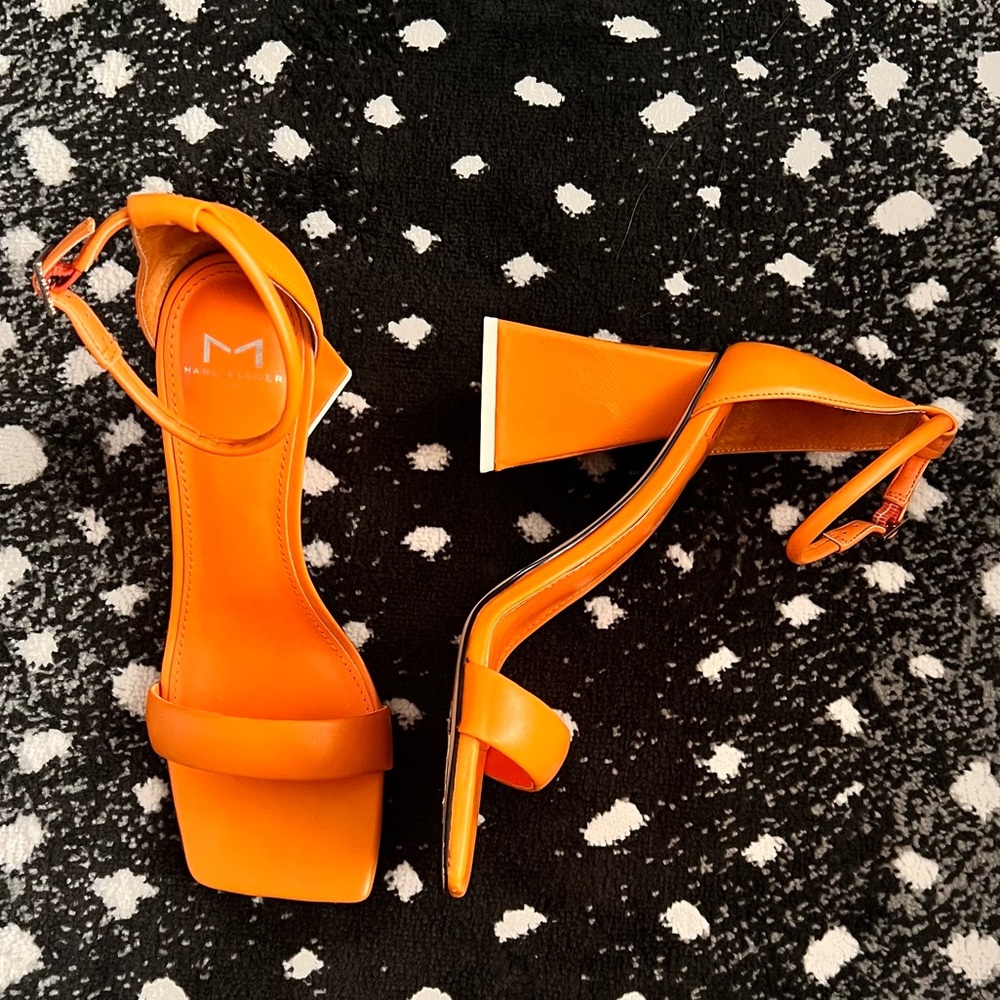 Marc Fisher Denny Leather Sandal 7.5 Orange - Picture 10 of 14
